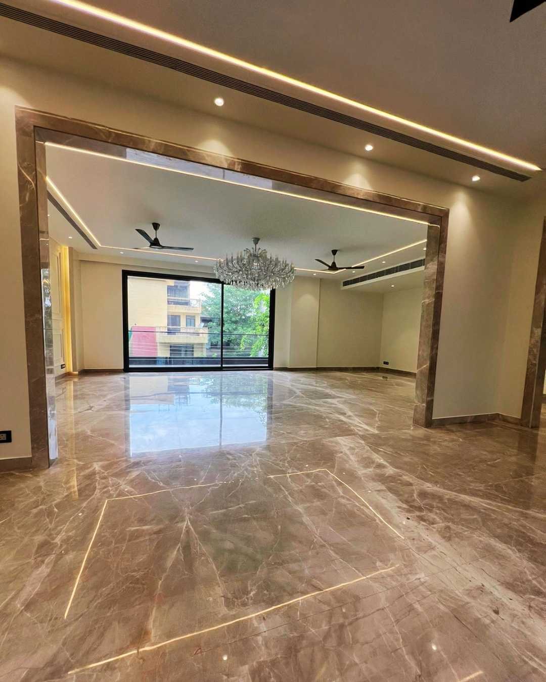 1022 sq yards dlf phase 2 5BHK