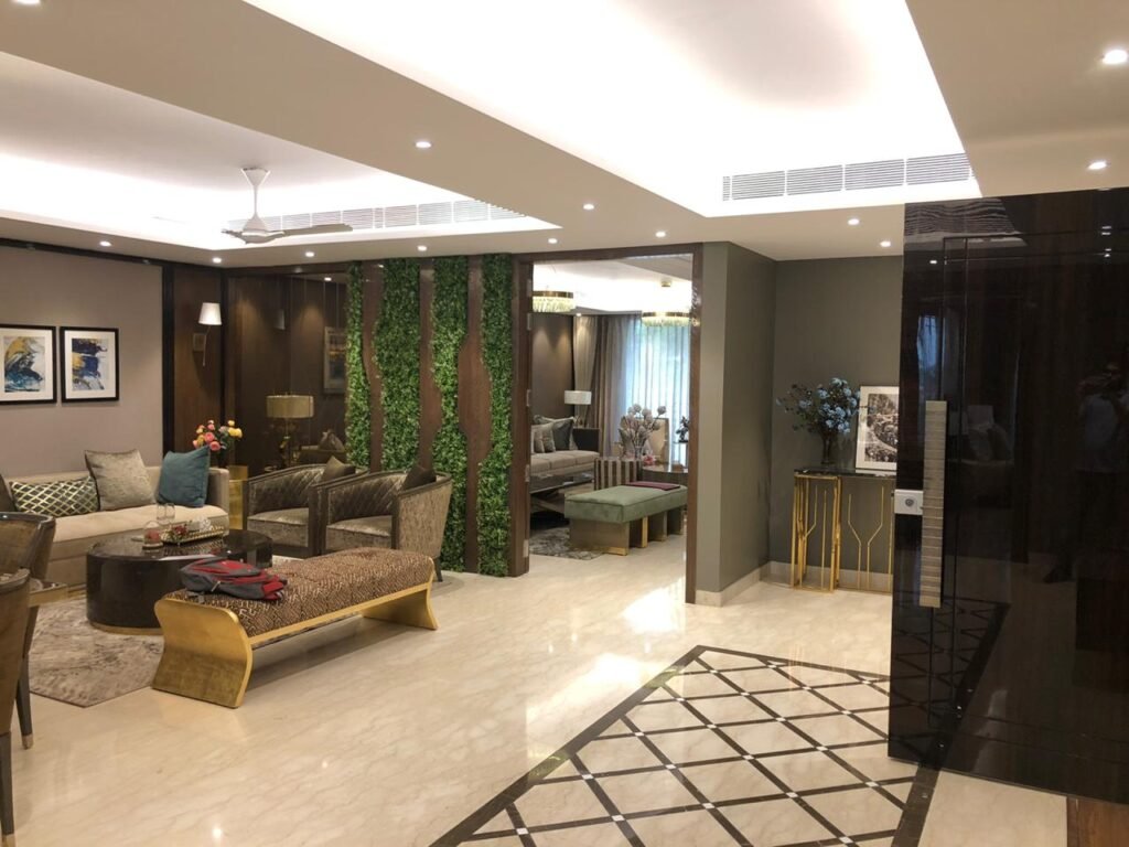 4 BHK Independent Floor in DLF in Phase 2