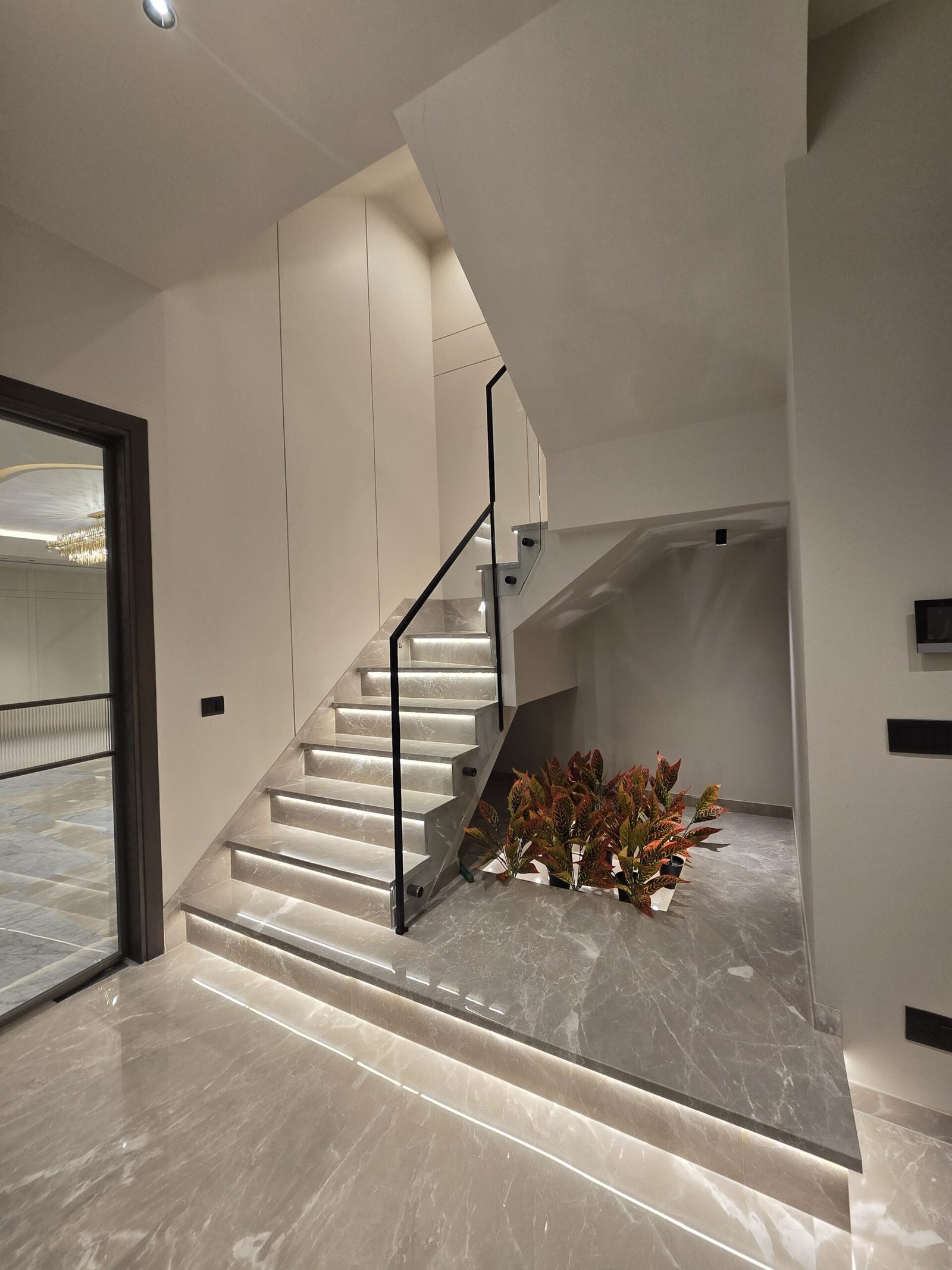 5 BHK builder floors in DLF Phase-1