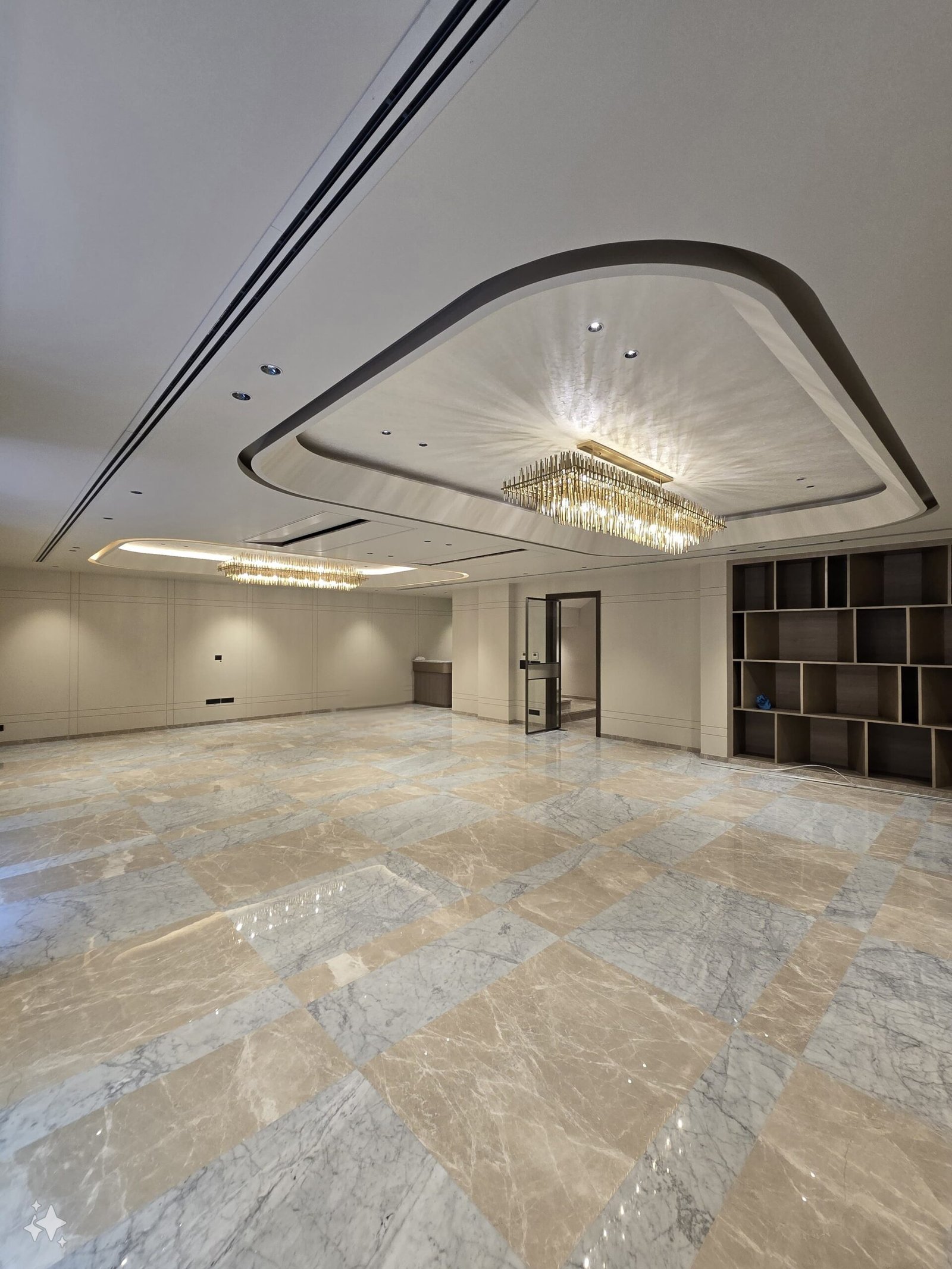 5 BHK builder floors in DLF Phase-1