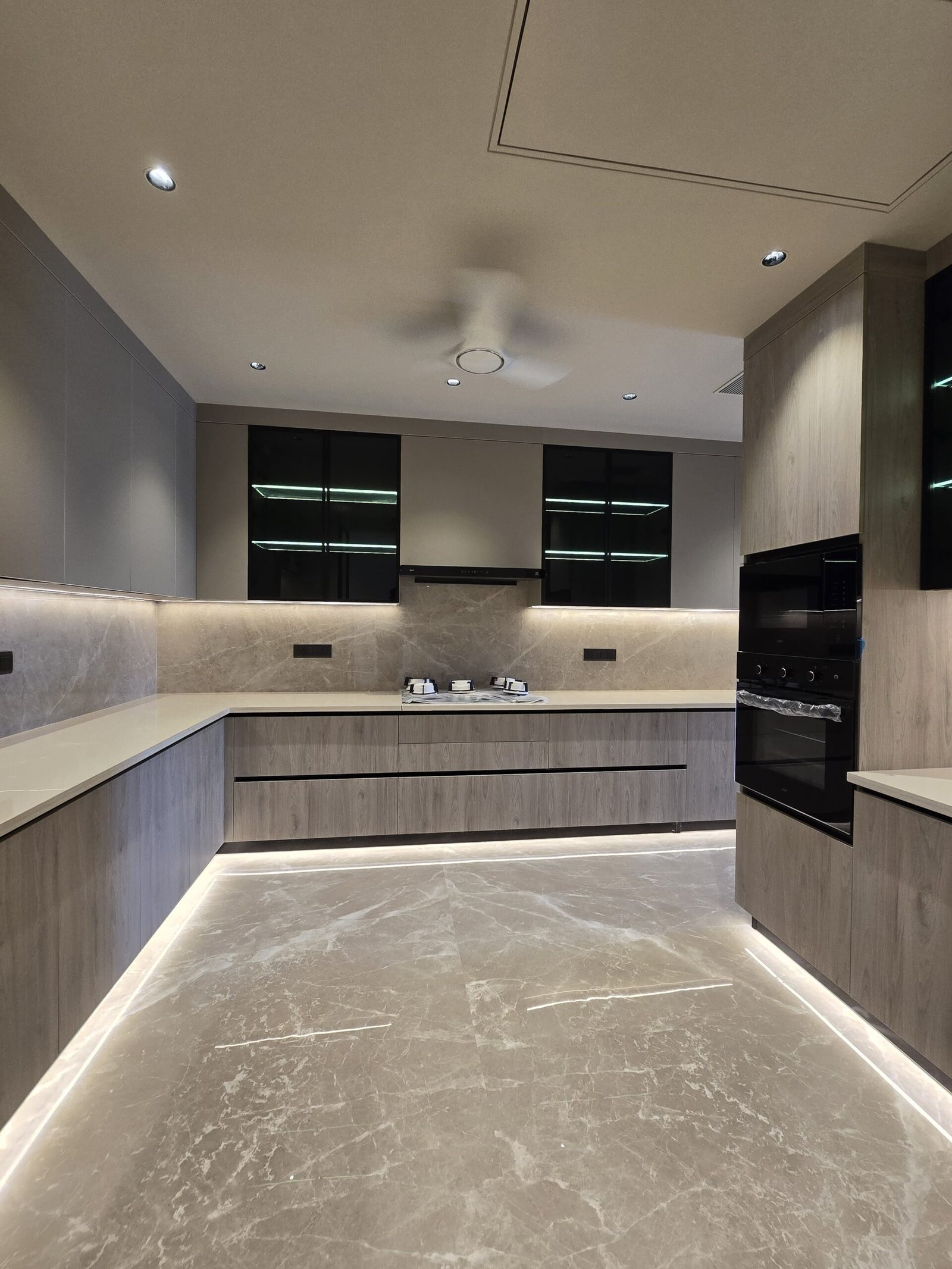 5 BHK builder floors in DLF Phase-1